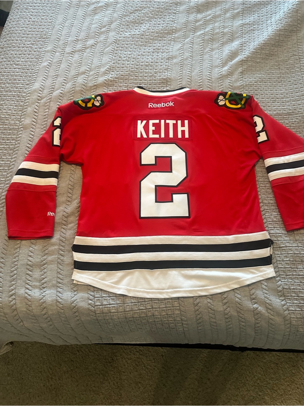 Reebok Red Chicago Blackhawks Duncan Keith #2 NHL Hockey Jersey
